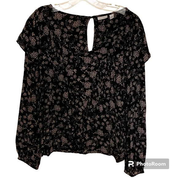 Hinge ruffle top like new condition - Picture 1 of 6
